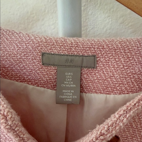 H&M Pink Tweed Lady Jacket with Gold Buttons - Picture 2 of 5